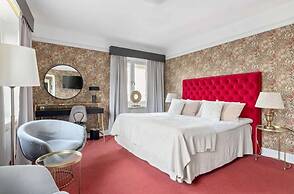 Centric Hotel
