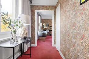 Centric Hotel