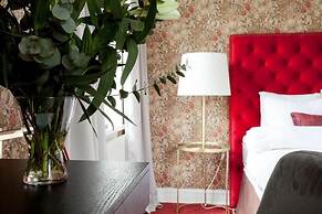 Centric Hotel