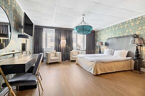 Centric Hotel