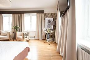 Centric Hotel