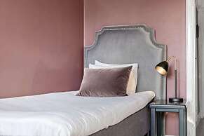 Centric Hotel