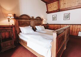 Bårdshaug Herregård