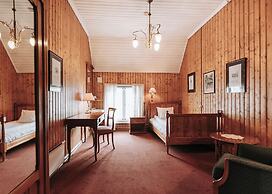 Bårdshaug Herregård