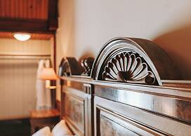 Bårdshaug Herregård