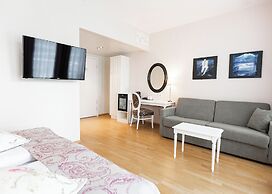 Bårdshaug Herregård