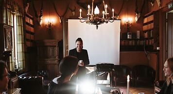 Bårdshaug Herregård