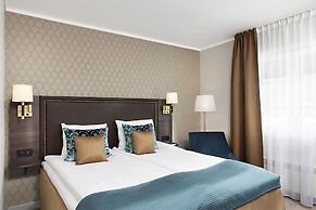 Bårdshaug Herregård