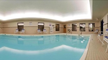 Holiday Inn Express Hotel & Suites Grand Blanc by IHG