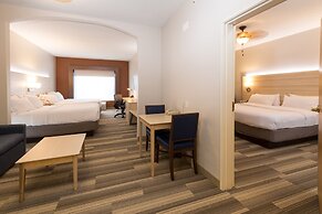 Holiday Inn Express Hotel & Suites Grand Blanc by IHG