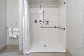 Holiday Inn Express Hotel & Suites Swansea by IHG