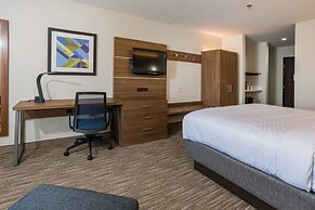 Holiday Inn Express Hotel & Suites Swansea by IHG