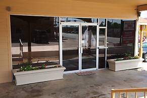 Coach Light Inn Brenham