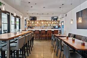 Hotel Casa 425 + Lounge