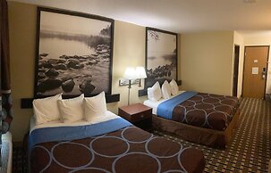 Super 8 by Wyndham Chisago City
