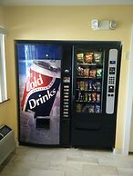 Super 8 by Wyndham Chisago City