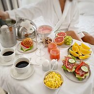 Avalon Hotel