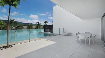 Pool Port Douglas