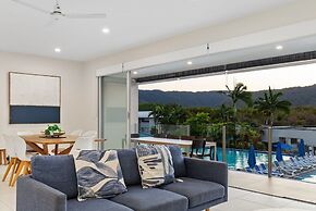 Pool Port Douglas