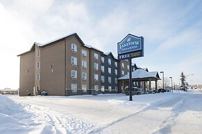 Lakeview Inns & Suites - Fort Nelson