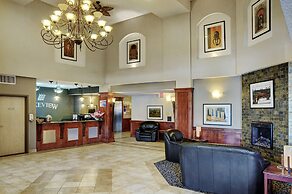 Lakeview Inns & Suites - Fort Nelson