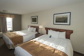 Lakeview Inns & Suites - Fort Nelson