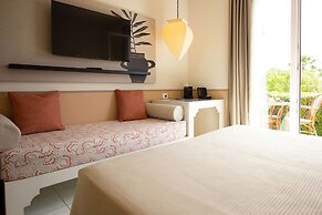 Mangia's Selinunte Resort