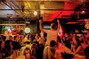 Nomads St Kilda Hostel