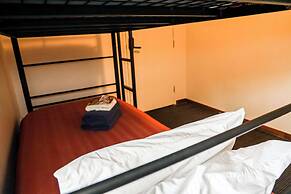 Nomads St Kilda Hostel