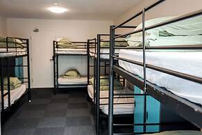 Nomads St Kilda Hostel