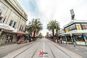 Nomads St Kilda Hostel