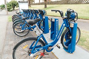 Nomads St Kilda Hostel