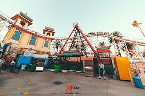 Nomads St Kilda Hostel