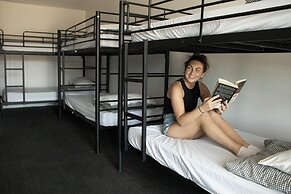 Nomads St Kilda Hostel