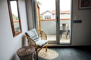 Nomads St Kilda Hostel