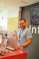 Nomads St Kilda Hostel