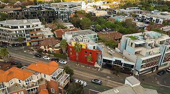 Nomads St Kilda Hostel