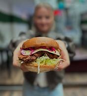 Nomads St Kilda Hostel