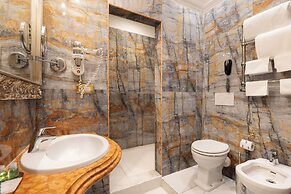 ROMANICO PALACE LUXURY HOTEL & SPA