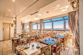 ROMANICO PALACE LUXURY HOTEL & SPA