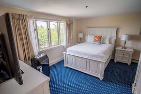 Bluenose Inn - Bar Harbor Collection