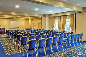 Roganstown Hotel & Country Club