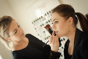 Roganstown Hotel & Country Club