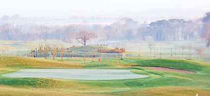 Roganstown Hotel & Country Club