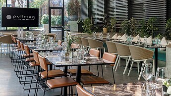 Pullman Santiago El Bosque