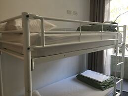 Nomads Sydney - Hostel