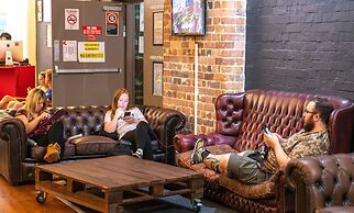 Nomads Sydney - Hostel