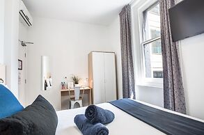 Nomads Sydney - Hostel