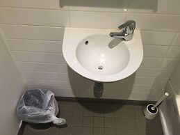 Nomads Sydney - Hostel