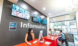 Nomads Sydney - Hostel